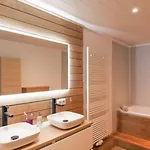 Semesterbostad Chez Eva & Leon Florenville