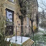 Semesterbostad Chez Eva & Leon Florenville