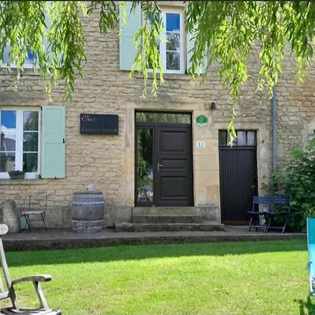 Chez Eva & Leon بيت للعطل *